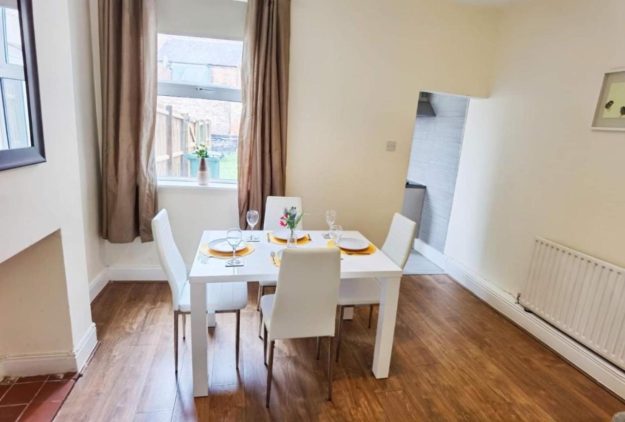 Kenrick Street Great House Available For Guests And Contractors Parking And Wifi Villa Nottingham Luaran gambar